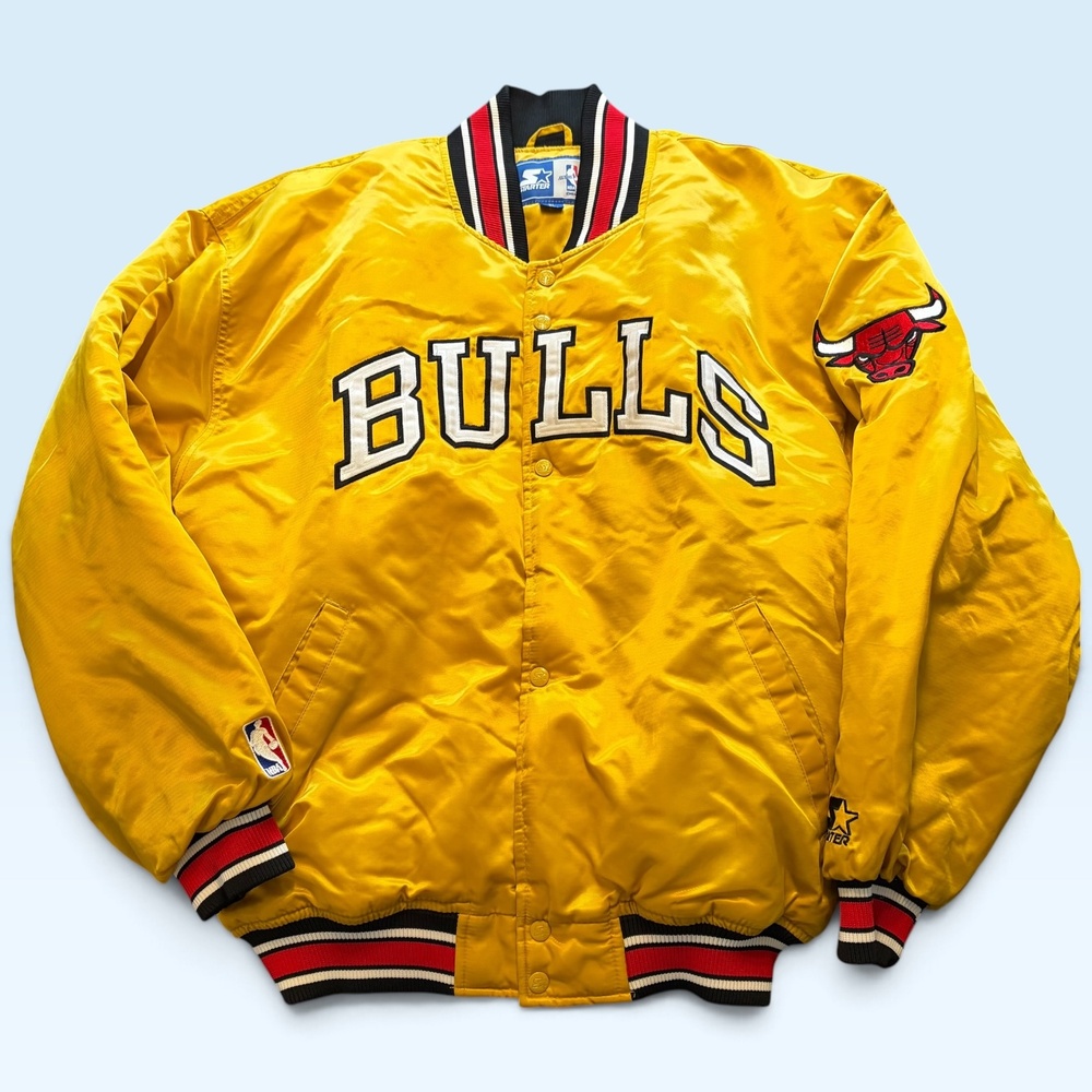 Vintage Chicago Bulls Jacket Mens XL Yellow NBA Basketball Starter Satin 90s
